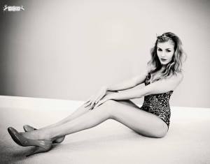 935853_453725548052289_1414494440_n